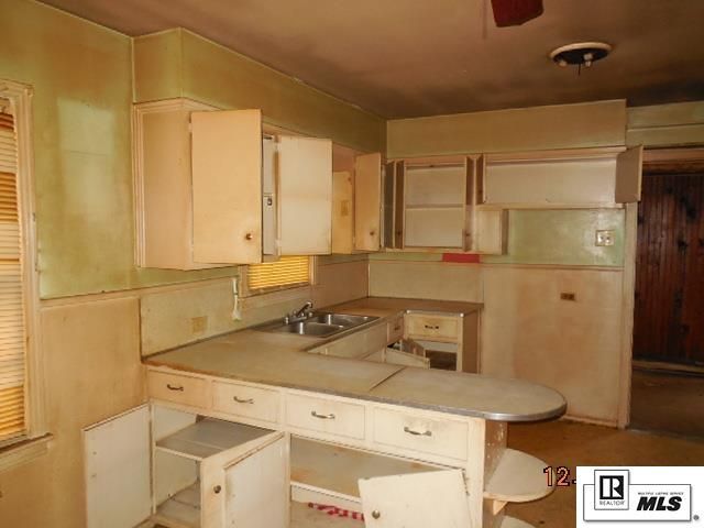 1111 S 8TH STREET, Monroe, LA 71202