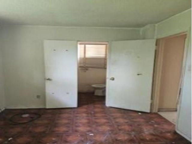 4806 Grapevine Street, Houston, TX 77045