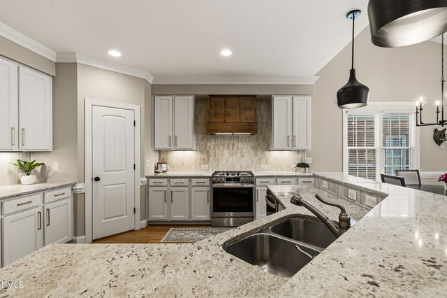 67 Old Grove Lane, Apex, NC 27502