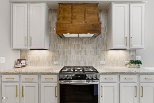 67 Old Grove Lane, Apex, NC 27502