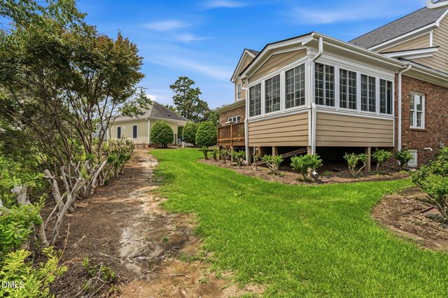 67 Old Grove Lane, Apex, NC 27502