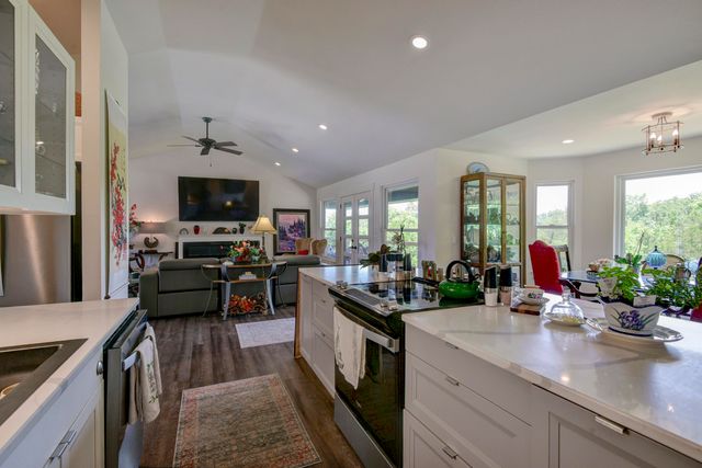 350 Beechwood Drive, Branson West, MO 65737