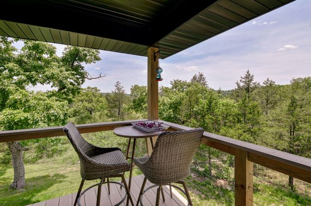 350 Beechwood Drive, Branson West, MO 65737