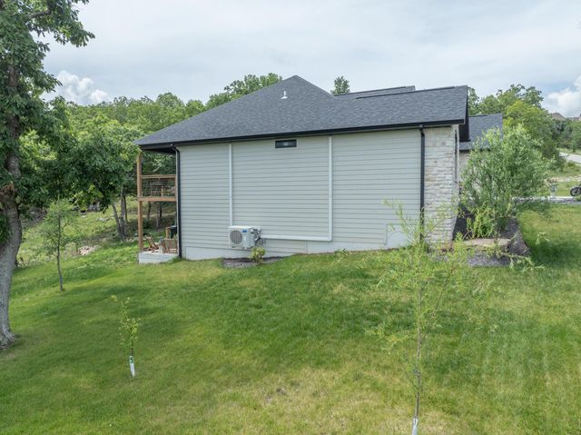 350 Beechwood Drive, Branson West, MO 65737