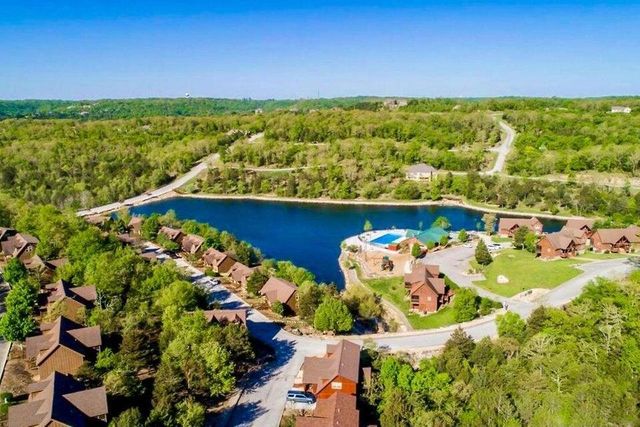 350 Beechwood Drive, Branson West, MO 65737