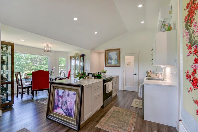 350 Beechwood Drive, Branson West, MO 65737