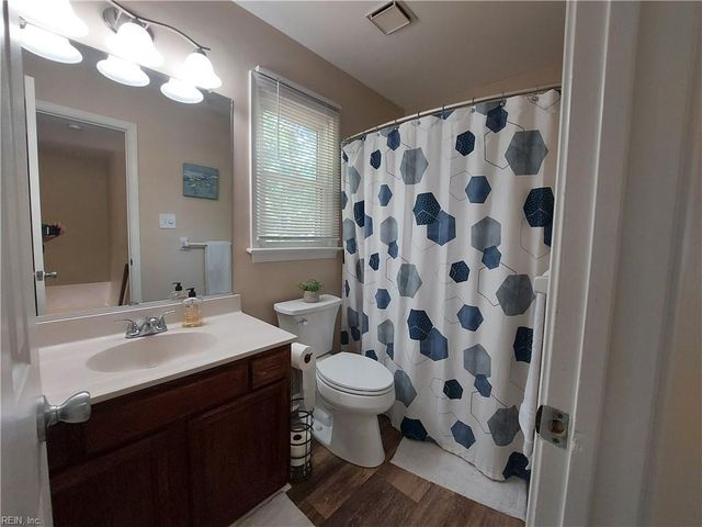 1901 Shady Cove CT, Chesapeake, VA 23320