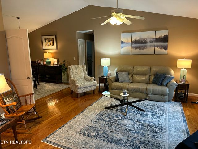 5751 Quail Run Drive, Maryville, TN 37804