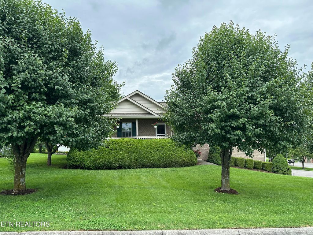5751 Quail Run Drive, Maryville, TN 37804