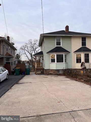 40 E COLUMBIA RD, Enola, PA 17025