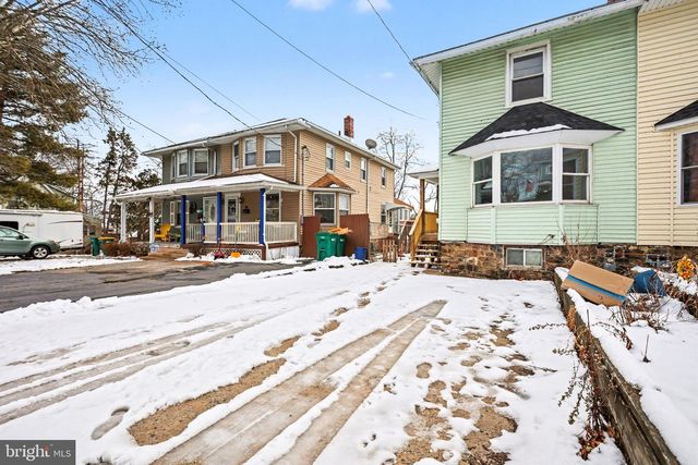 40 E COLUMBIA RD, Enola, PA 17025