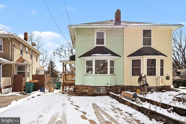 40 E COLUMBIA RD, Enola, PA 17025