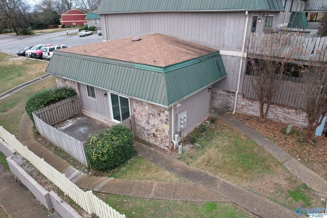 2225 Golf Road 303, Huntsville, AL 35802