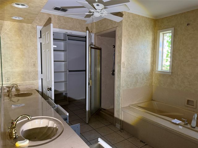 249 N Bay Drive, Bullard, TX 75757