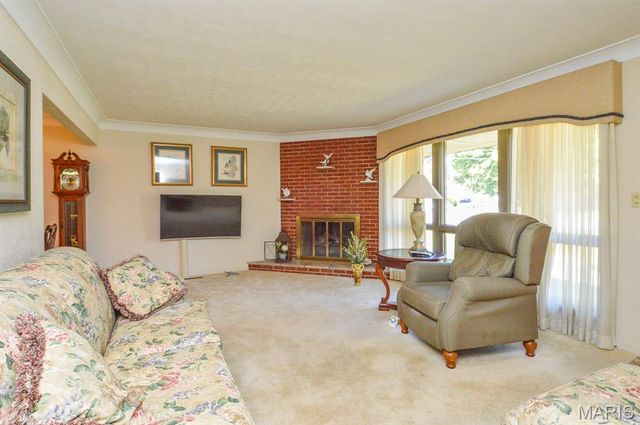 4 N West Street, Freeburg, IL 62243