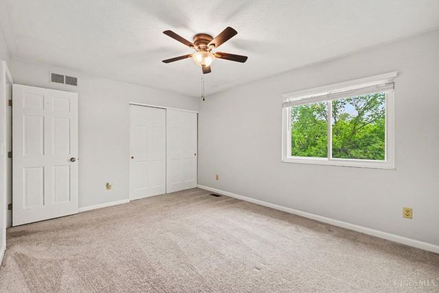 7594 Cinnamon Woods Drive, West Chester, OH 45069