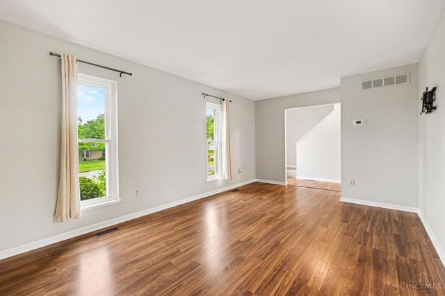 7594 Cinnamon Woods Drive, West Chester, OH 45069