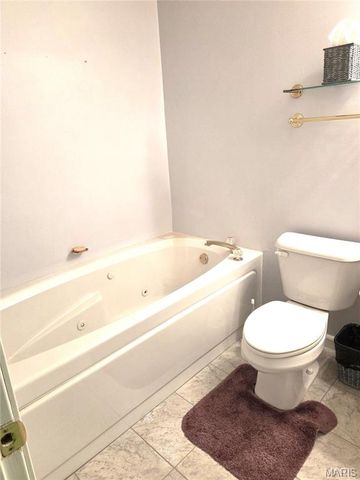 1968 Timberwood Crossing Drive, Florissant, MO 63031