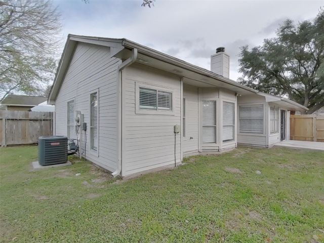 6615 Laurel Glen Drive, Katy, TX 77449