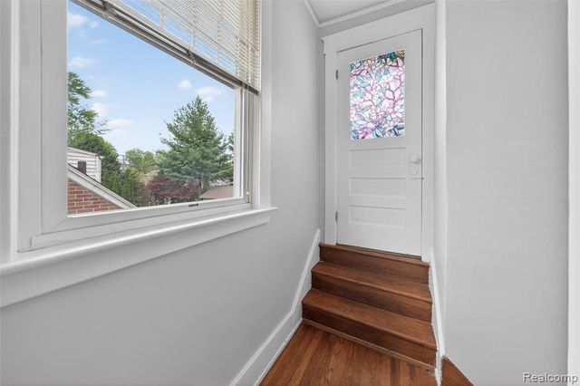 529 E Lincoln Avenue, Royal Oak, MI 48067