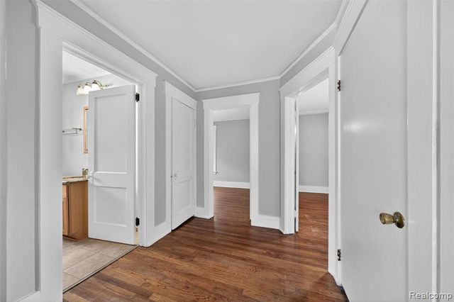 529 E Lincoln Avenue, Royal Oak, MI 48067