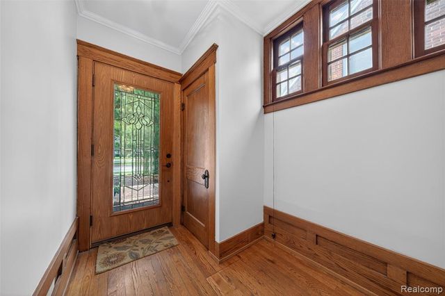 529 E Lincoln Avenue, Royal Oak, MI 48067