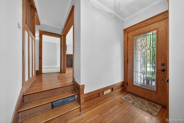529 E Lincoln Avenue, Royal Oak, MI 48067