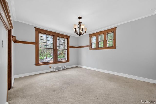 529 E Lincoln Avenue, Royal Oak, MI 48067