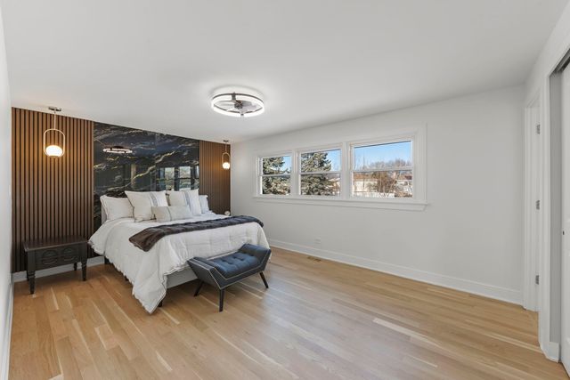 1122 Patricia Court, Schaumburg, IL 60193