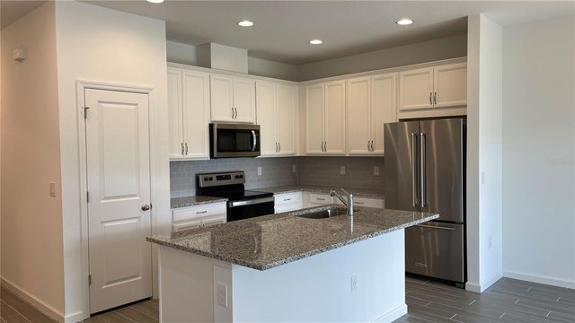 2367 WHITE CEDAR WAY, Haines City, FL 33844