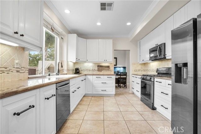 2638 Bloom Street, Simi Valley, CA 93063
