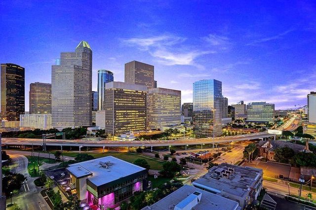 2000 Bagby Street 7412, Houston, TX 77002