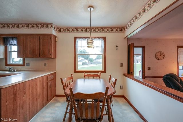 4124 Coral Gables Drive, Parma, OH 44134