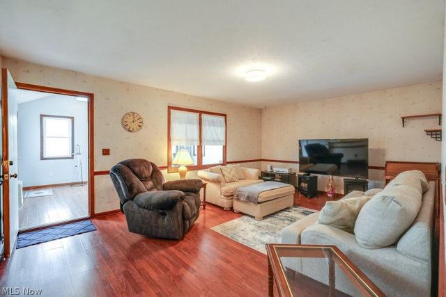 4124 Coral Gables Drive, Parma, OH 44134