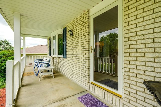 4124 Coral Gables Drive, Parma, OH 44134