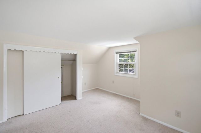 43 LONGWOOD DR, Hamilton, NJ 08620