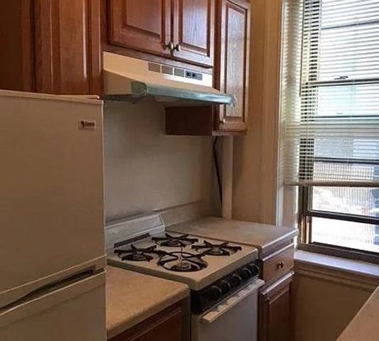 1576 Commonwealth 16, Boston, MA 02135