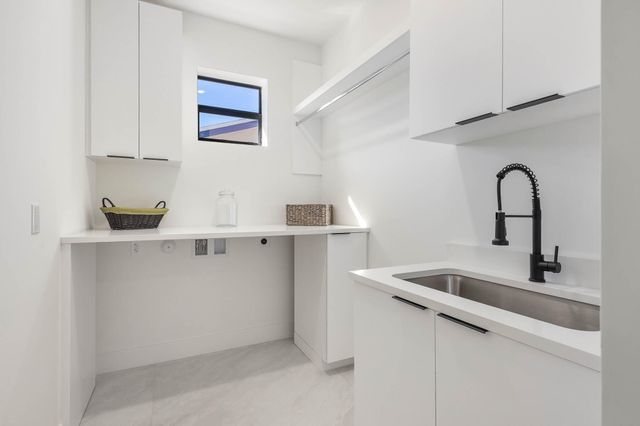 4720 Pine Cone Lane, West Palm Beach, FL 33417