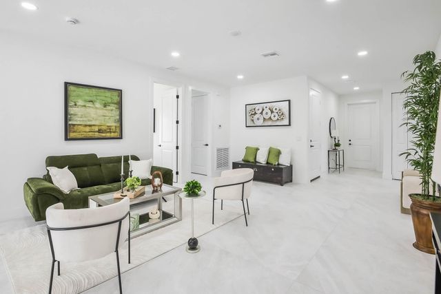 4720 Pine Cone Lane, West Palm Beach, FL 33417