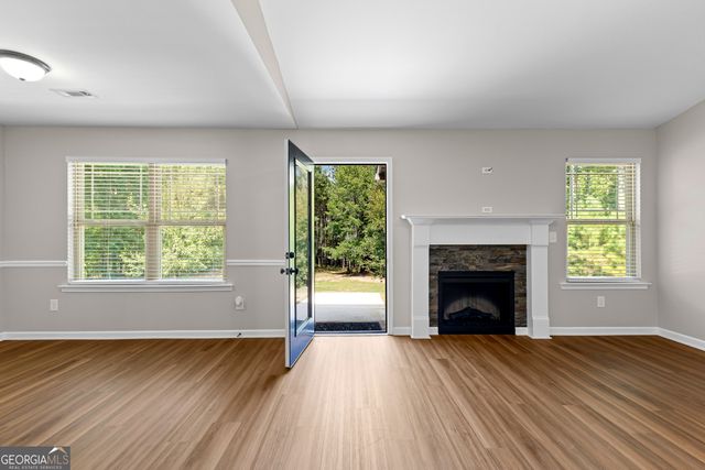 75 Brook Run, Senoia, GA 30276