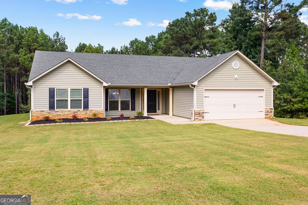 75 Brook Run, Senoia, GA 30276