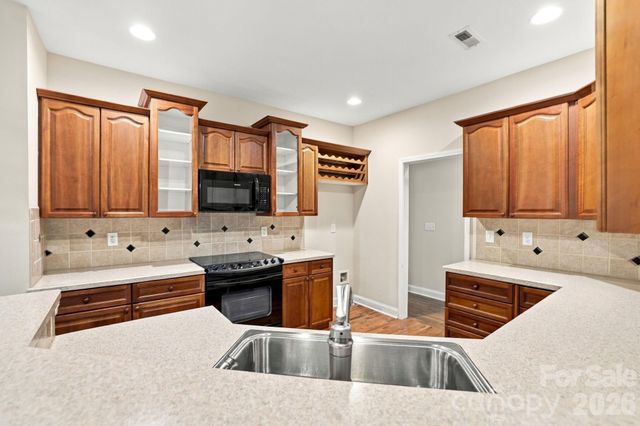 5911 Sugarcane Court, Mint Hill, NC 28227