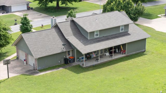1035 Hillside Road, Grove, OK 74344