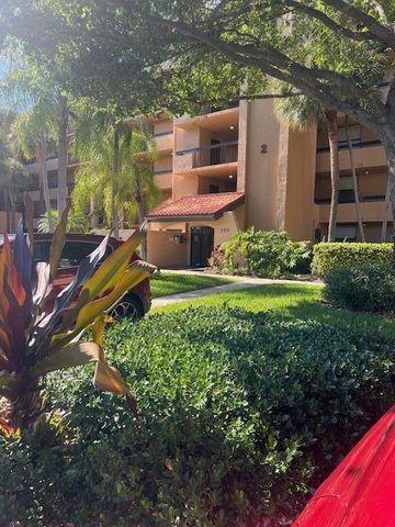 955 Dotterel Road 2111, Delray Beach, FL 33444