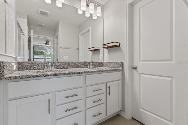 9972 MESIC WOODS AVENUE, Seffner, FL 33584