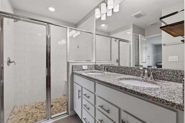 9972 MESIC WOODS AVENUE, Seffner, FL 33584