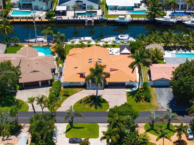2770 NE 23rd Place, Pompano Beach, FL 33062