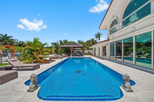 2770 NE 23rd Place, Pompano Beach, FL 33062