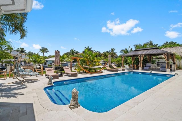 2770 NE 23rd Place, Pompano Beach, FL 33062