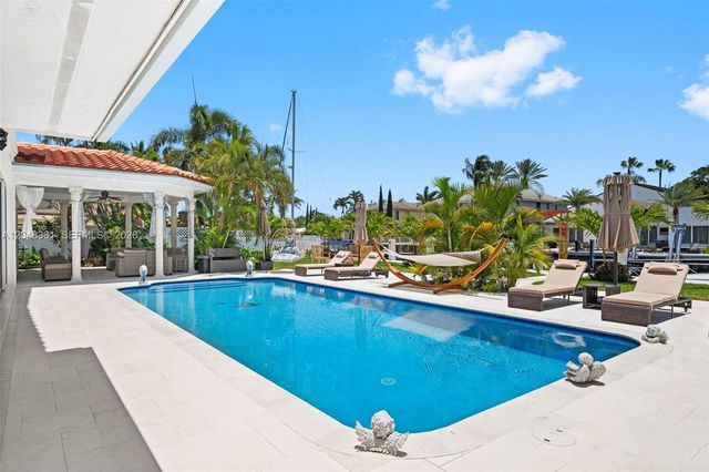 2770 NE 23rd Place, Pompano Beach, FL 33062